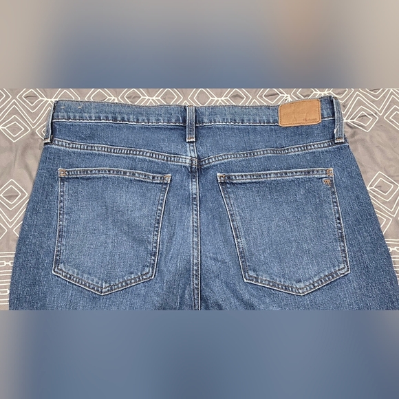 Madewell The Perfect Vintage High Waisted Straight Leg Jean Size 32 - Picture 4 of 8